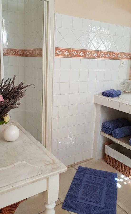 Provence Dodo Bed and Breakfast Villeneuve  Εξωτερικό φωτογραφία